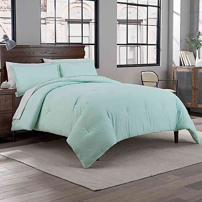 Garment Washed Solid King Comforter Set in Mint
